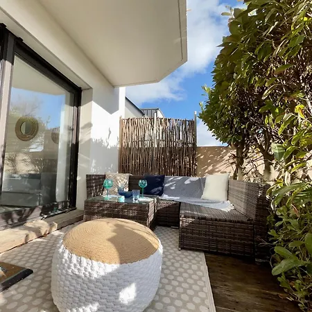 Le Nid Douillet, Studio Avec Terrasse Et Parking A 400M Des Plages Larmor-Plage Exterior photo
