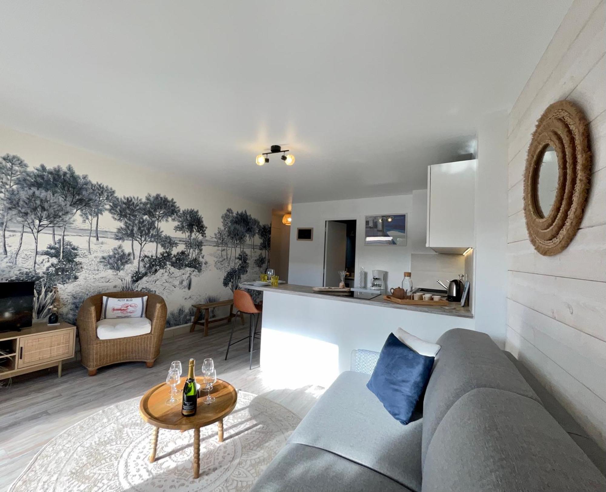 Le Nid Douillet, Avec Terrasse Et Parking A 400m Des Plages Appartement